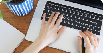 簡単30秒！査定専用フォームに車の情報を入力