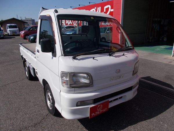 ハイエーストラック