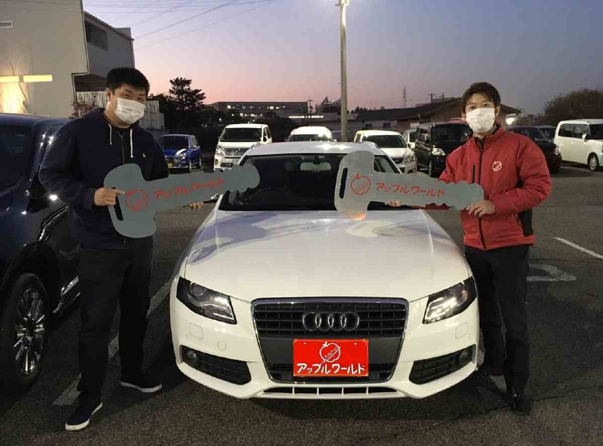 ハリアー納車しました