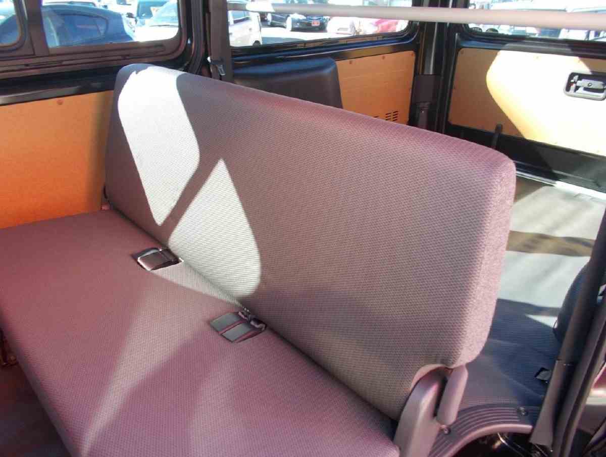 ハイエースバン