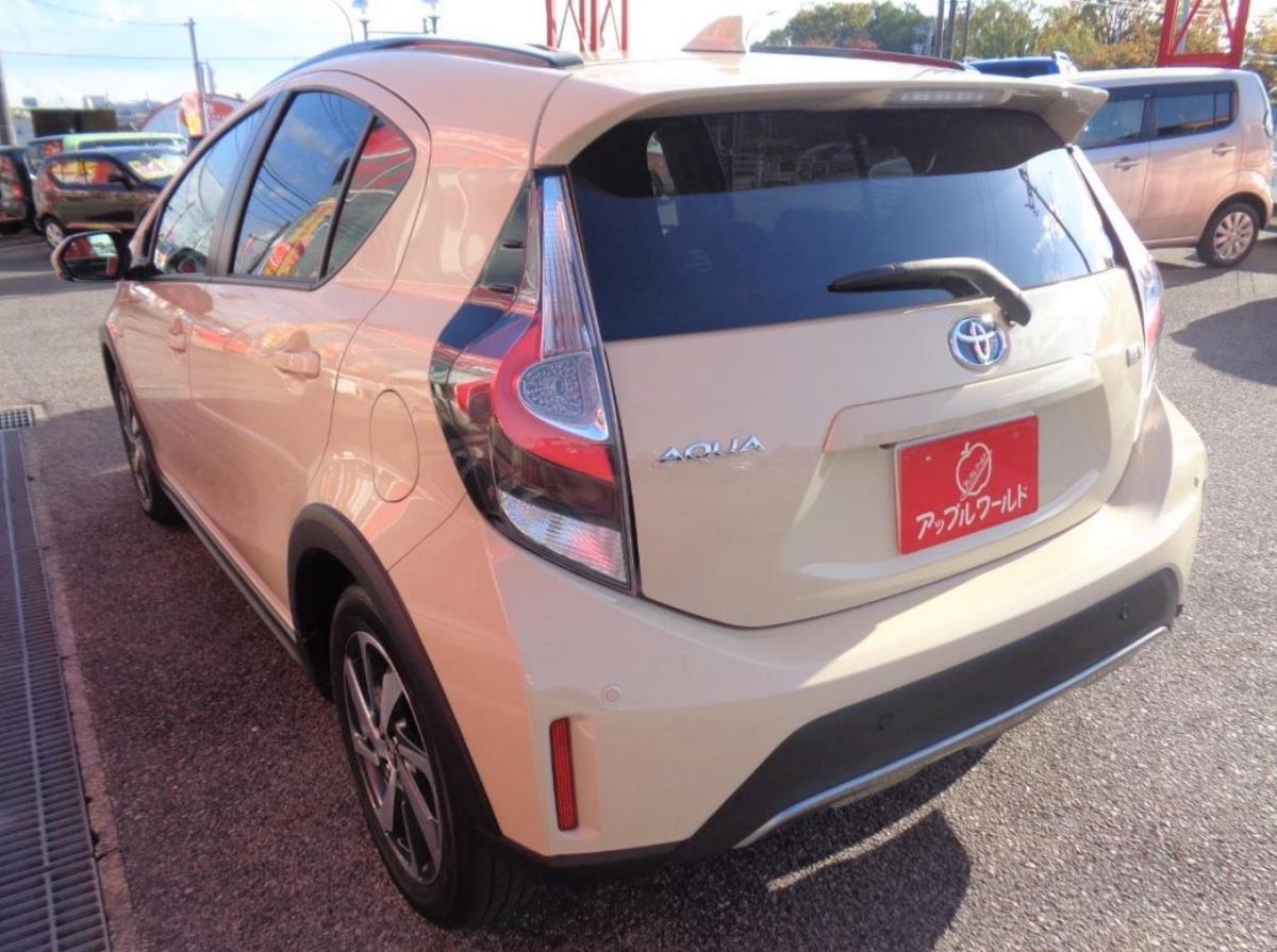 アクアクロスオーバー